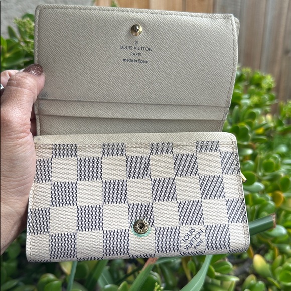 ๐๐ธ๐ค๐๐ข ๐ฅ๐ค๐๐ฝ๐ฝ๐ธ๐ Tresor Wallet - Picture 3 of 16